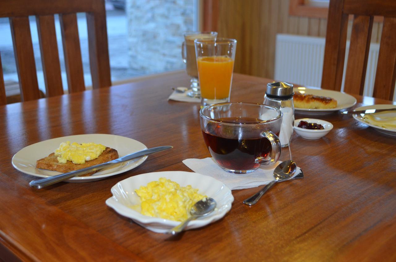 Hostal Camino De Santiago Puerto Natales Luaran gambar