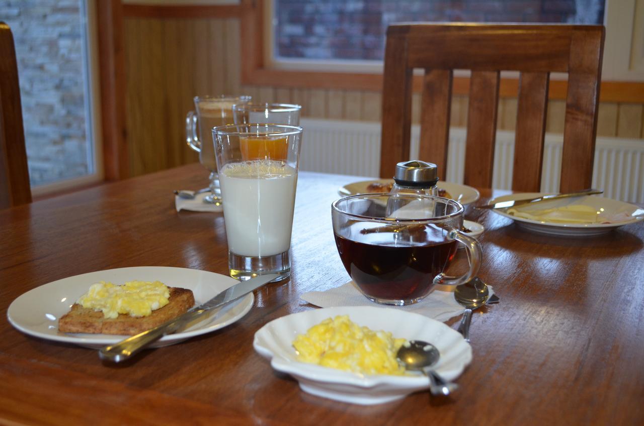 Hostal Camino De Santiago Puerto Natales Luaran gambar